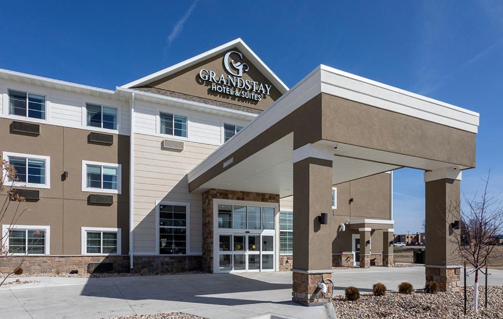 Grandstay Hotel & Suites Algona Bagian luar foto